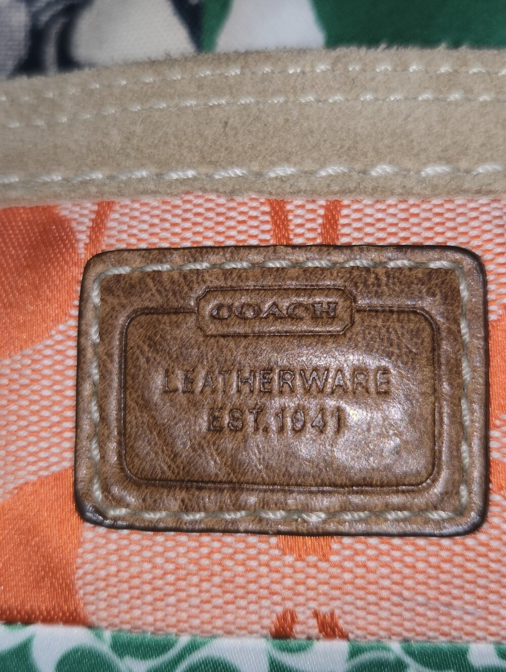 Coach 10457 Hamptons Scribble Multicolor Patchwork Barrel Bag Y2K Shoulder Purse - Picture 3 of 13